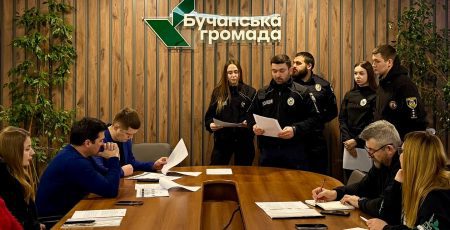 У 2025 році поліція Бучі врятувала двох людей та 14 тварин