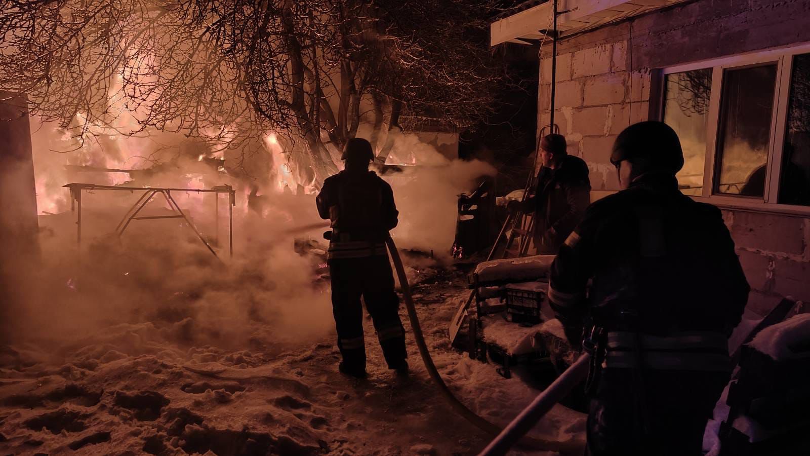 У Гатненській громаді — приліт по господарській будівлі, — сільський голова Паламарчук