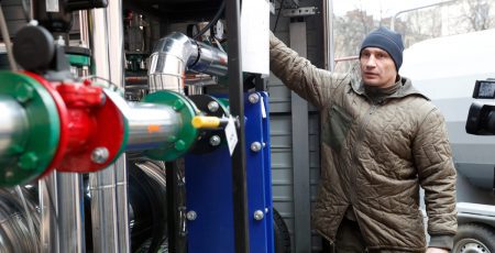 Кличко закликав киян зробити запас продуктів, води та необхідних ліків через можливість погіршення ситуації