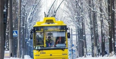 Завтра у Києві змінять маршрути автобусів №46 та №112 через ярмарок (схема)