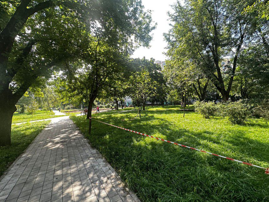 На ремонт скверу на Лівобережній докинуть ще 3,2 млн гривень