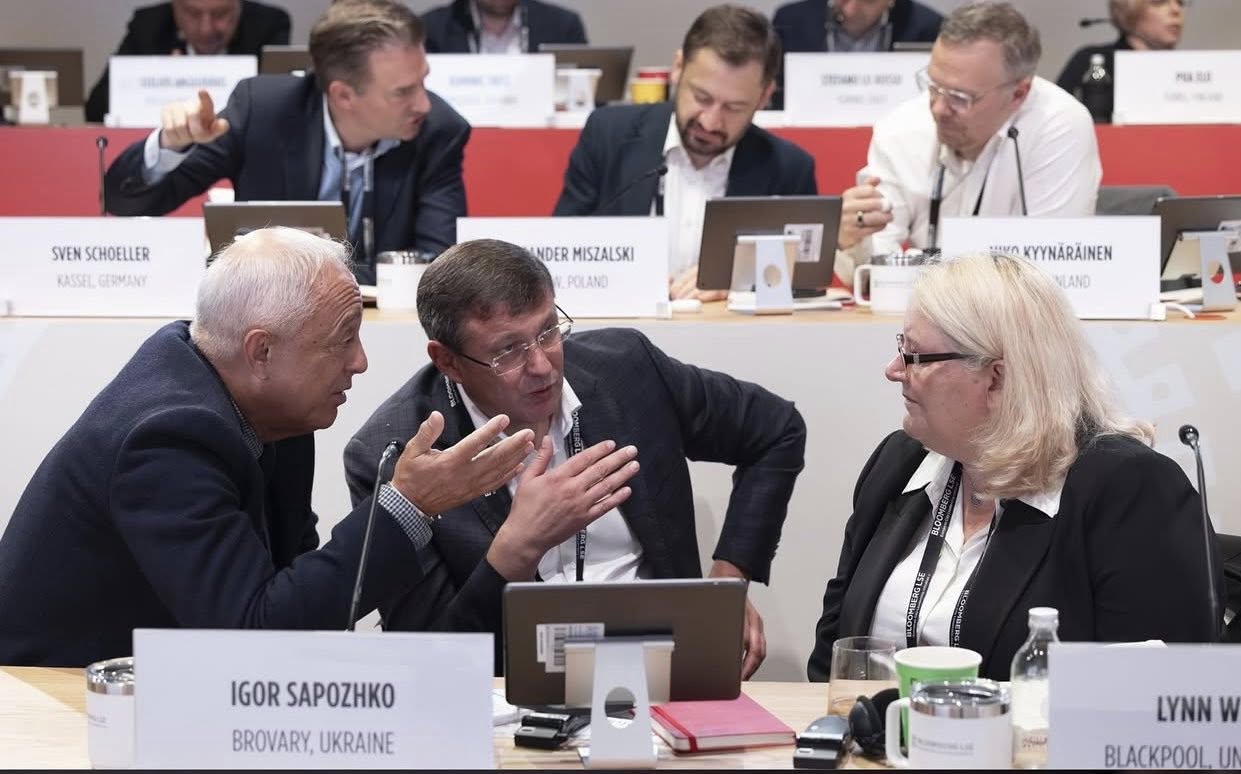 “Війна змусила багатьох переоцінити роль місцевого самоврядування, яке забезпечує витривалість громади за будь-яких умов”, – мер Броварів Сапожко