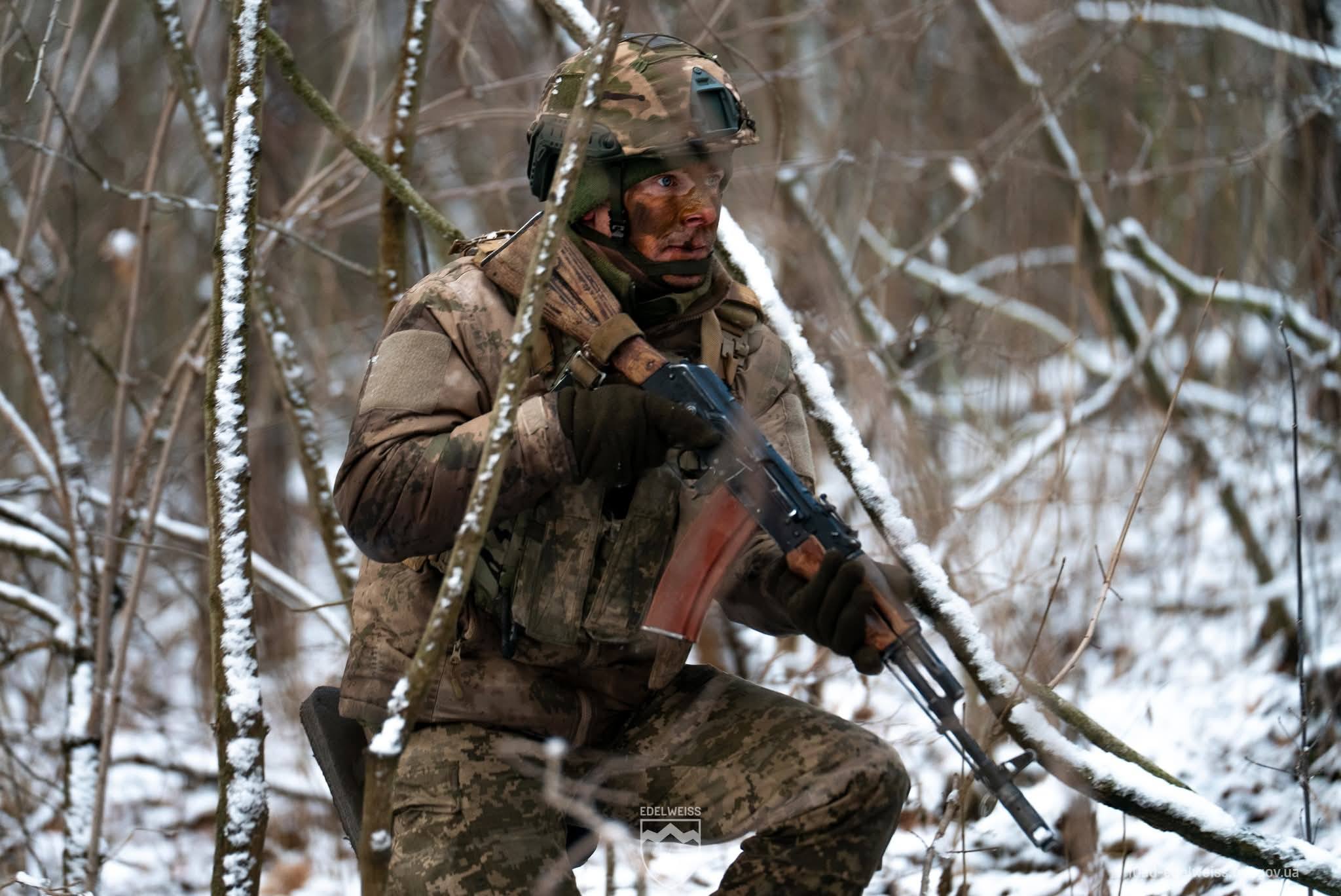 Фронт надвечір 10 січня: 68 зафіксованих боїв (зведення Генштабу)