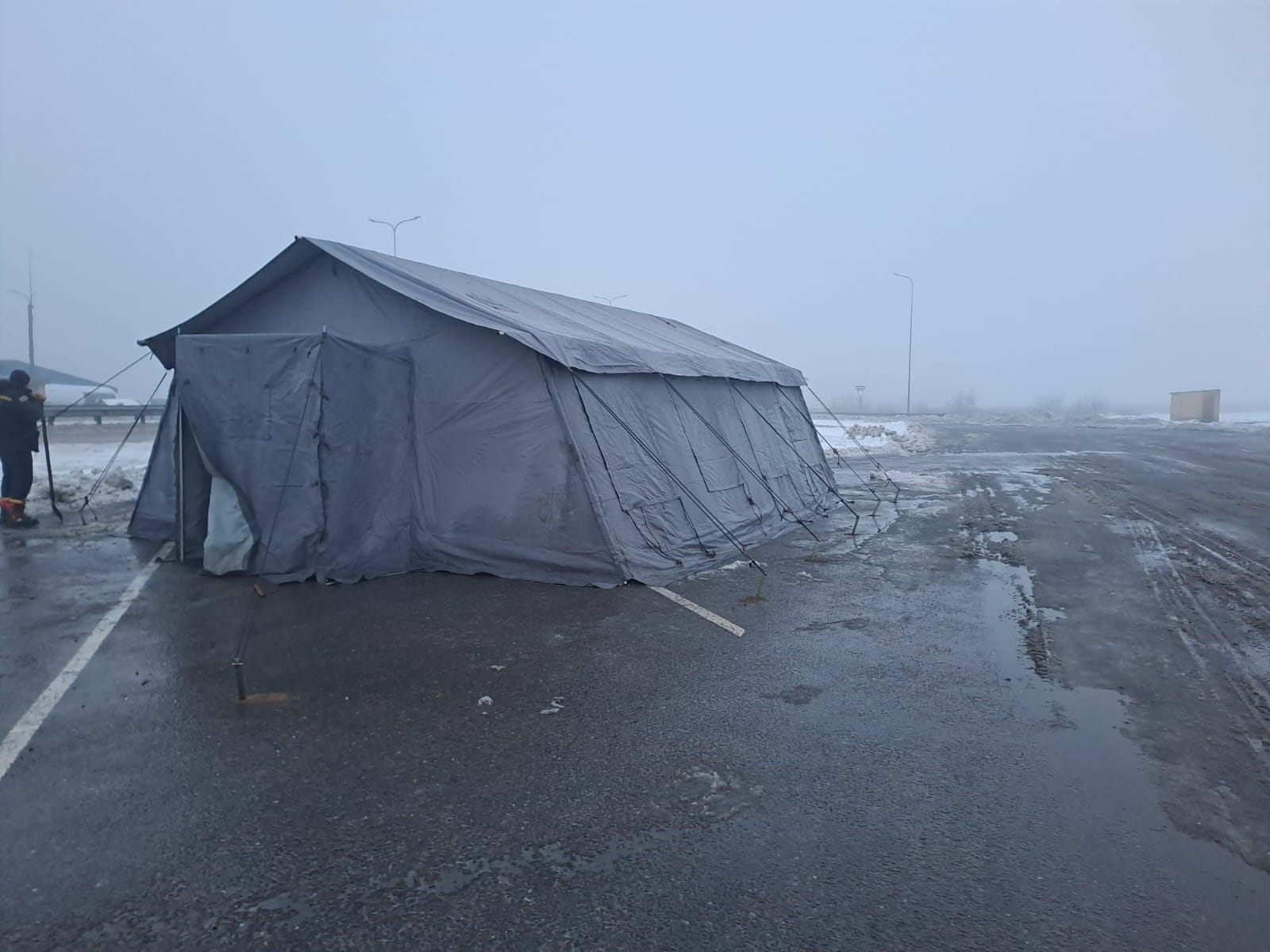 Через негоду в Яготинській громаді та на трасі М-03 розгорнули пункти обігріву (адреси)