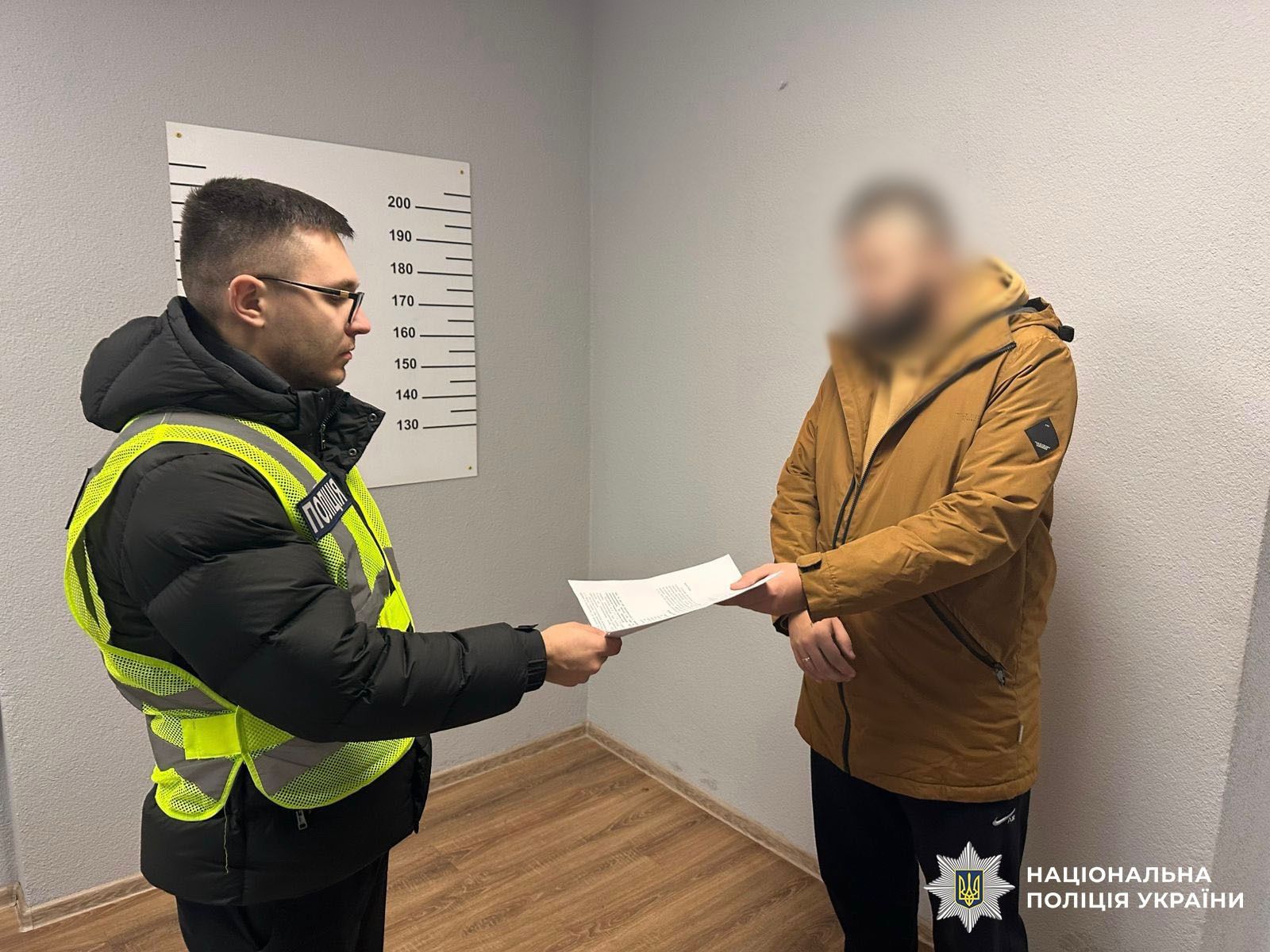 У Києві викрито чергових посібників ухилянтства за гроші