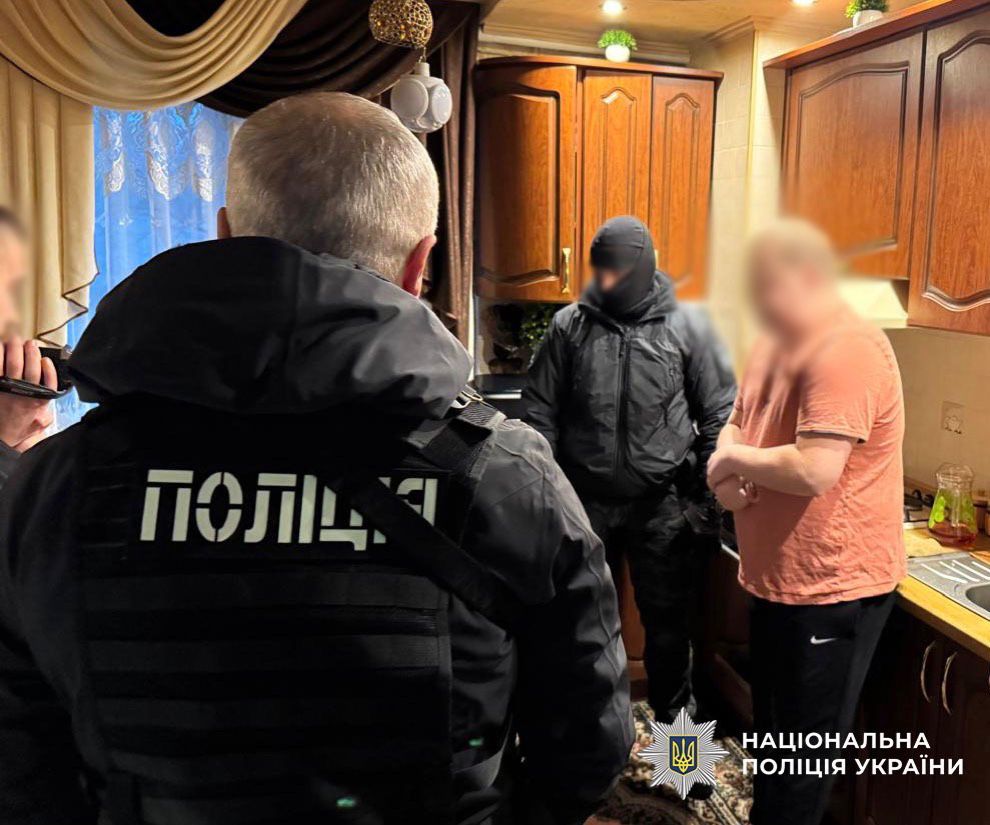 У Києві викрито чергових посібників ухилянтства за гроші