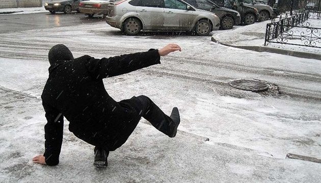 Ткаченко - Кличку: РДА не прибирає сніг, це робота комунальників під орудою КМДА