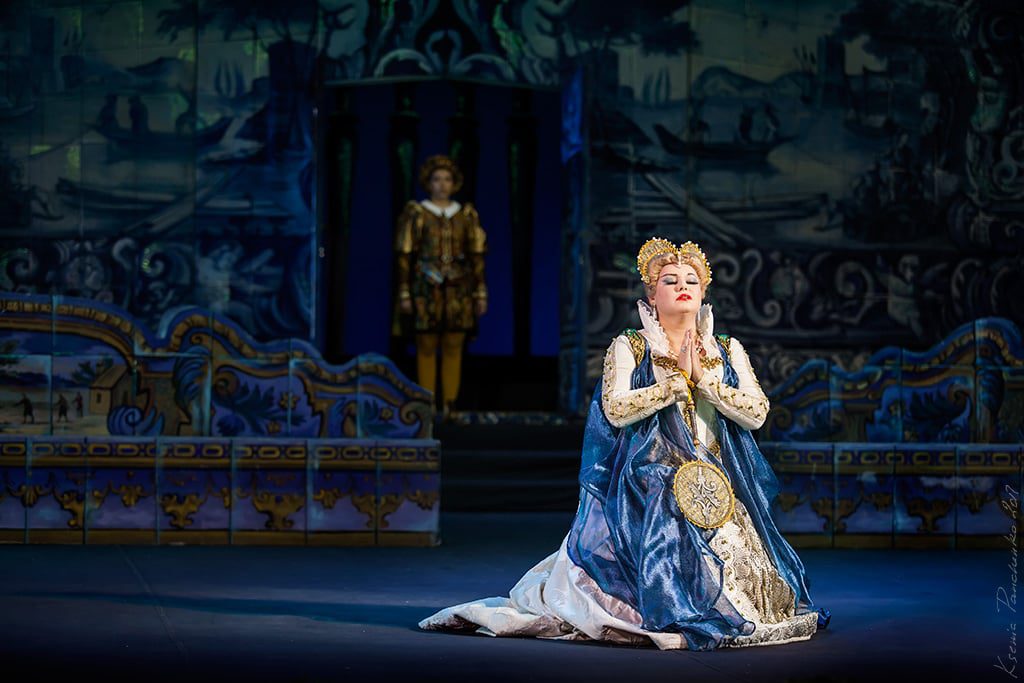 Нацопера у лютому: неперевершена опера “Кармен”, безсмертні шедеври української класики та сьомий прем’єрний показ опери “Казки Гофмана” Нацопера у лютому: неперевершена опера “Кармен”, безсмертні шедеври української класики та сьомий прем’єрний показ опери “Казки Гофмана”