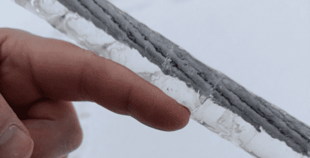 На Київщині енергетики третю добу долають наслідки негоди при -18°C: без світла залишаються 30 тисяч мешканців