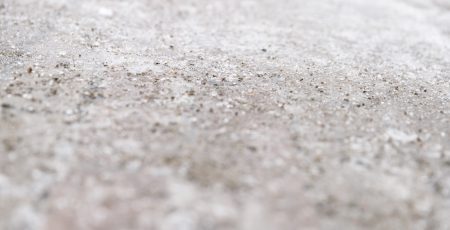 У столиці дороги і тротуари розчищують від снігу півтисячі комунальників