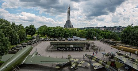 В ремонт Національного музею України в ІІ світовій війні вкладуть 1,5 млн гривень