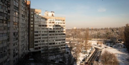 Київська Троєщина без тепла: опалення немає у 400 будинках, вчора підключили 100