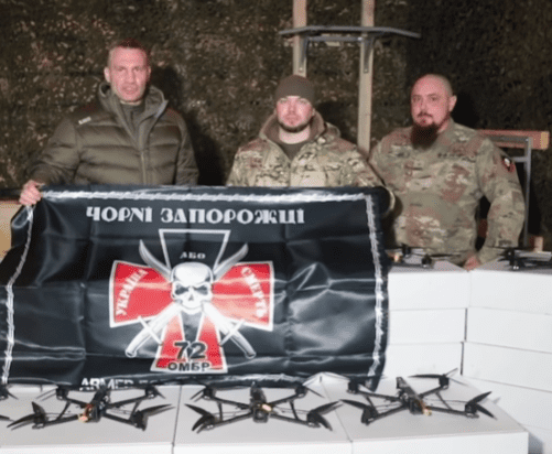 Кличко зустрів Новий рік із військовими на фронті