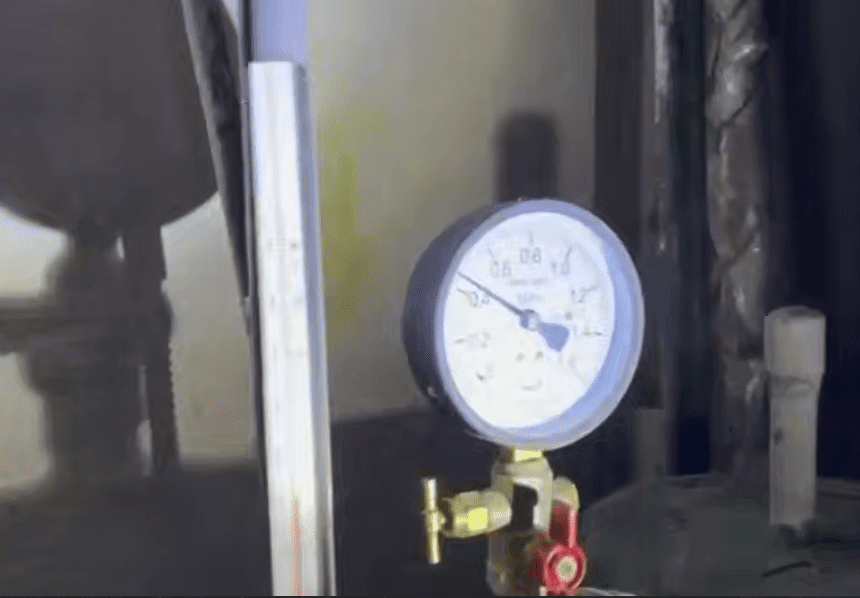 Без теплопостачання у Києві залишаються ще 1940 багатоповерхівок (відео)