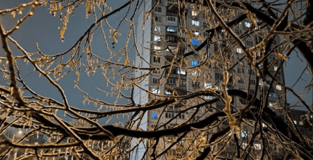 Київщина повертається до графіків подачі світла, у столиці тривають екстрені відключення