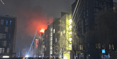 У Білогородській громаді ліквідовують наслідки атаки дрона по багатоповерхівці