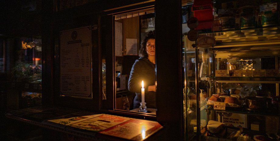 На Київщині 100 тисяч родин з 200 міст і селищ все ще без електрики - Калашник