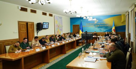 Микола Калашник провів чергове засідання оперативного штабу Ради оборони Київської області: ключові питання порядку денного