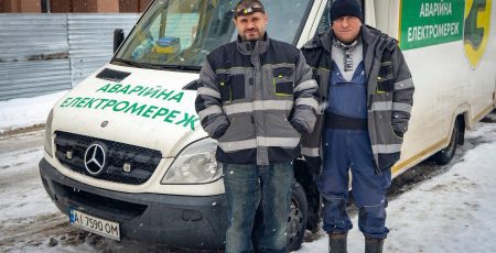 Микола Калашник: Київщина щодня формує й направляє допомогу ремонтним бригадам столиці