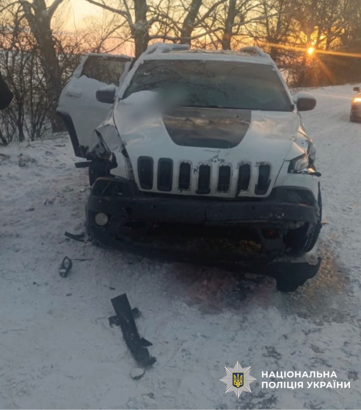 На Обухівщині в ДТП загинула пасажирка, водія госпіталізовано (фото)