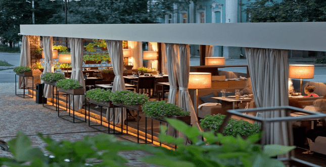 У Києві запровадили онлайн-погодження літніх майданчиків для кафе та ресторанів