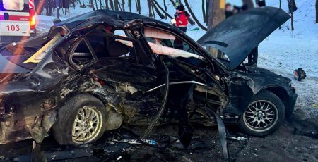 У Києві внаслідок ДТП на вулиці Стеценка загинула 19-річна дівчина (фото)