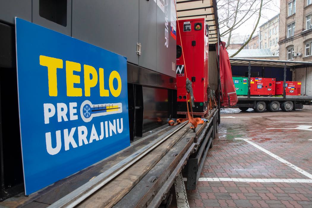 Київ отримав від Словаччини генератори та зарядні станції, - Кличко