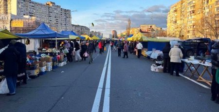 Зміни руху на вихідні: п’ять автобусних маршрутів у Києві відкорегують через ярмарки