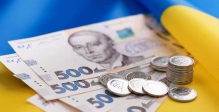 Медики та працівники критичної інфраструктури можуть отримати до 1 млн грн держдопомоги у разі поранення або загибелі