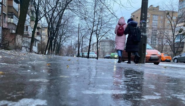 Калинівка за 1 млн гривень побореться з ожеледицею