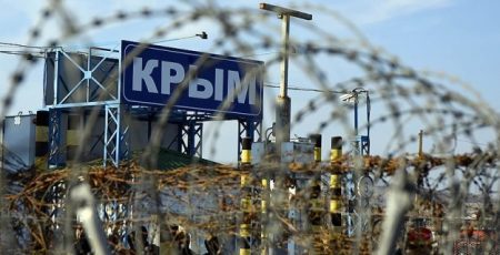 ГУР показало, як днями Сили оборони України уразили важливі цілі ворога у Криму (відео)