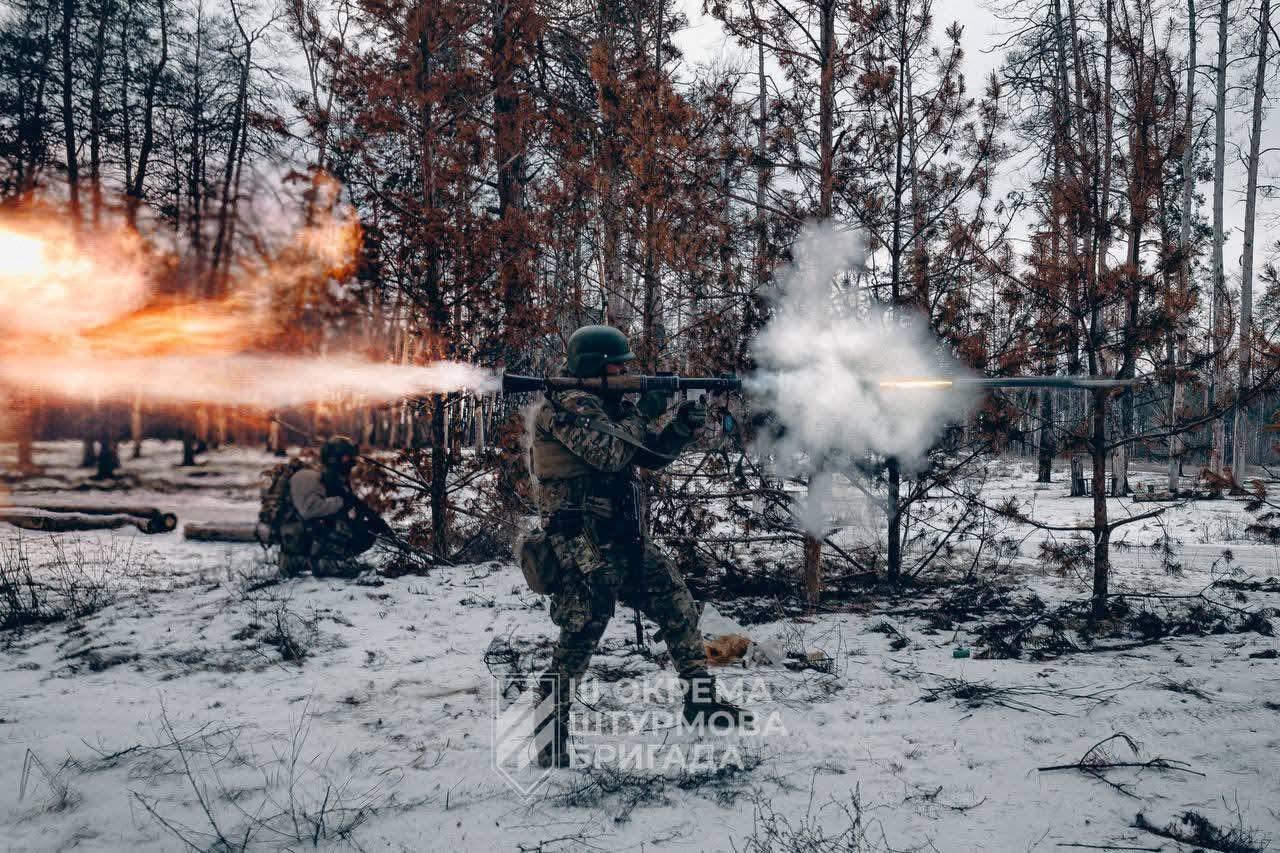 Фронт надвечір 16 лютого: половина боїв у районі Покровська й Гуляйполя (зведення ГШ)