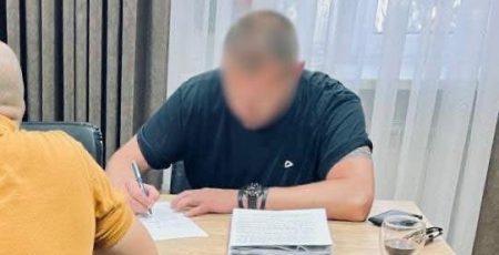 У Києві судитимуть посадовця КМДА за переплату при закупівлі генераторів