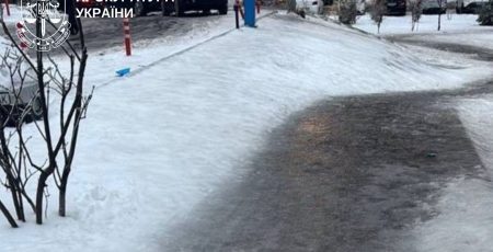 Начвідділу Солом’янського ШЕУ судитимуть за переплату при закупівлі солі для посипання доріг