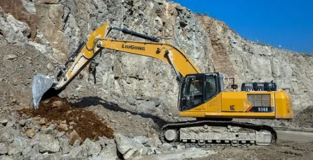 Буча спрямовує понад 10 млн гривень на два екскаватори