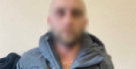 У центрі Києва іноземець побив чоловіка в готелі