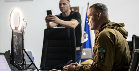 Кличко: Чотири роки великої війни Київ обороняється, живе й працює, долаючи надскладні виклики