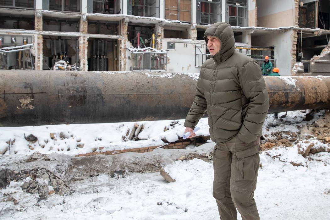 Кличко показав, як виглядає Дарницька ТЕЦ після російських ударів (фото, відео)