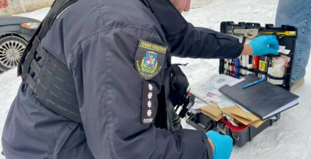 У Білій Церкві затримали жінку під час збуту наркотиків
