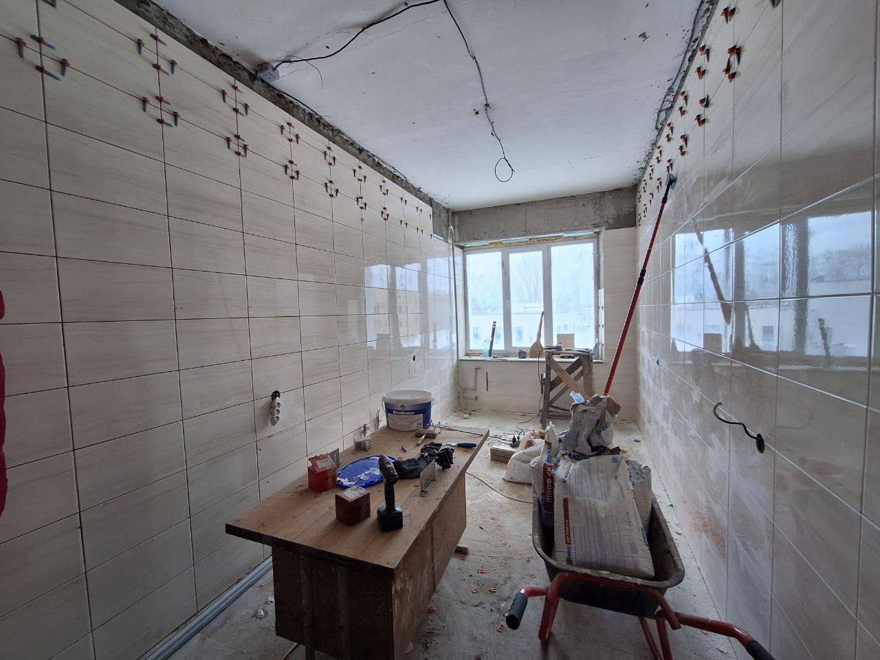 У Макарові продовжують відбудову лікарні за підтримки ЄС У Макарові продовжують відбудову лікарні за підтримки ЄС