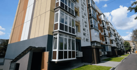 У Держагентстві з відновлення назвали безсенсовим відновлення житла без створення робочих місць і навели приклад Бородянки