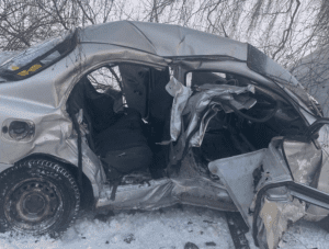 На Обухівщині в ДТП загинула пасажирка, водія госпіталізовано (фото)