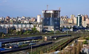 Один із найвідоміших довгобудів Києва Sky Towers виставлено на продаж