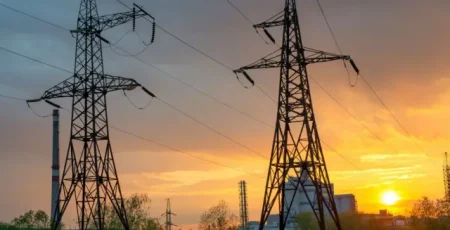 Під ударом агресора цієї ночі була основа енергомережі України - Шмигаль