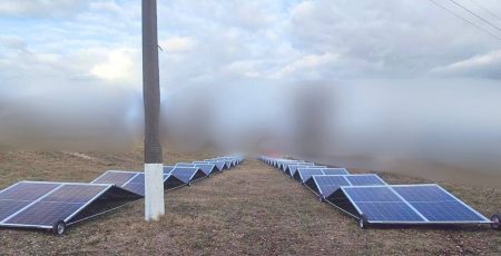 Бровари отримали від західних партнерів пересувні сонячні електростанції