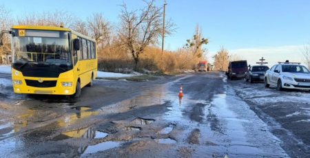 На Білоцерківщині шкільний автобус збив 12-річну дівчинку