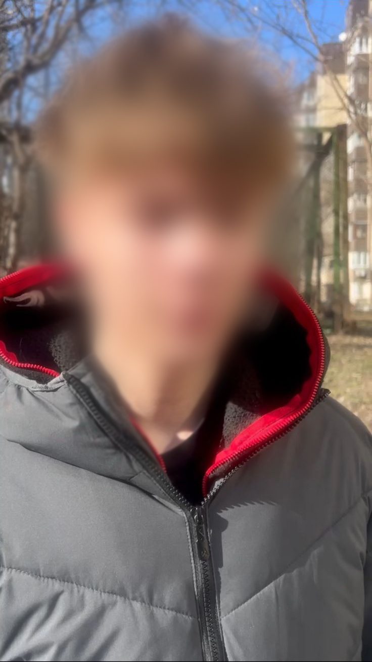 У Голосіївському районі 16-річний хлопець запустив салют