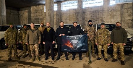 Микола Калашник: Передали 6 новеньких пікапів для підрозділу «Архангел» 114 окремої бригади тероборони