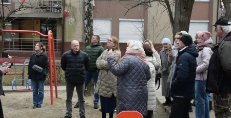 «Вже давно можна було це зробити»: Алла Шлапак розкритикувала темпи відновлення будинку на Теліги після виїзду ТКК