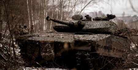 На фронті 235 боєзіткнень, найбільше на Покровському та Костянтинівському напрямках, - Генштаб